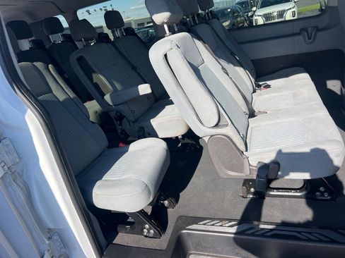 Used 2015 Ford Transit 350 XLT RWD image 12