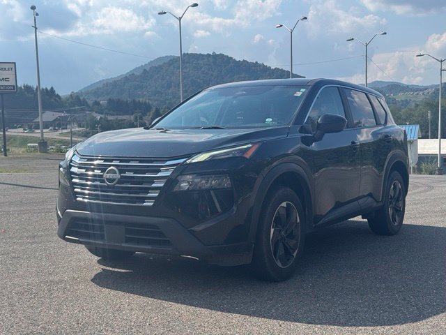 Used 2024 Nissan Rogue SV FWD image 3