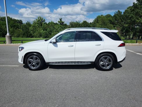 Used 2022 Mercedes-Benz GLE 450 4MATIC image 2