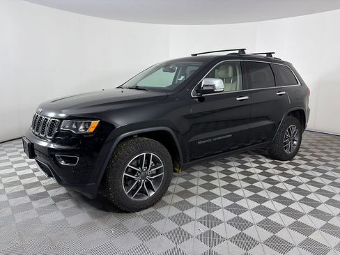 Used 2020 Jeep Grand Cherokee Limited AWD/4WD image 3