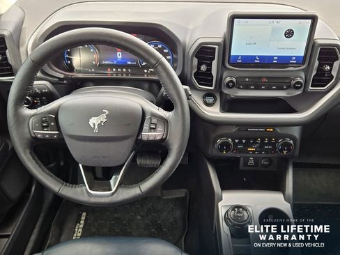 Used 2023 Ford Bronco Sport Outer Banks w/ Tech Package AWD/4WD image 25