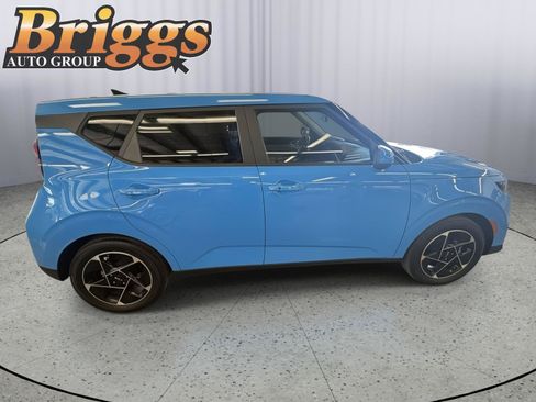 Used 2024 Kia Soul EX FWD image 8