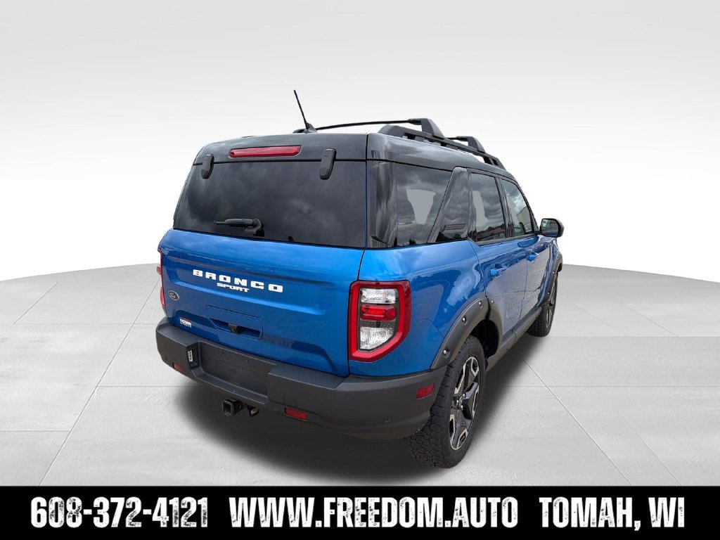 Used 2022 Ford Bronco Sport Outer Banks w/ Tech Package AWD/4WD image 7
