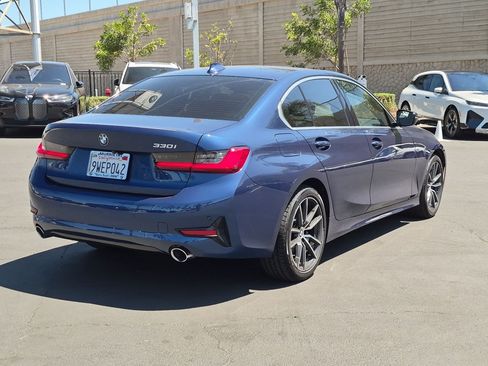 Used 2021 BMW 330i Sedan w/ Convenience Package RWD image 10