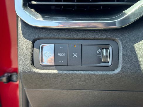 New 2025 GMC Acadia Elevation w/ Elevation Premium Package image 17