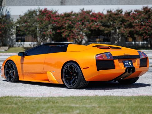 Used 2005 Lamborghini Murcielago Roadster AWD/4WD image 7