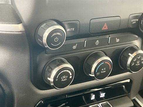 Used 2023 RAM 1500 Big Horn AWD/4WD image 19