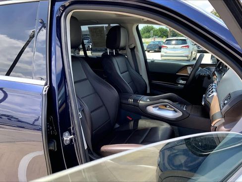 Used 2020 Mercedes-Benz GLE 350 4MATIC image 9