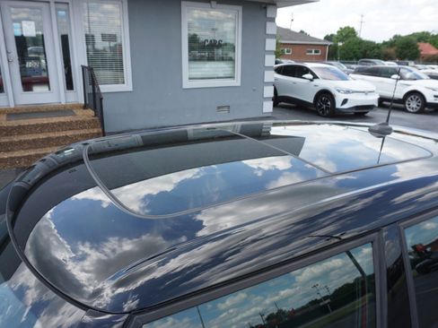Used 2019 MINI Cooper S FWD image 9