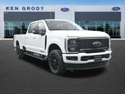 New 2026 Ford F350 XLT w/ XLT Premium Package AWD/4WD image 1