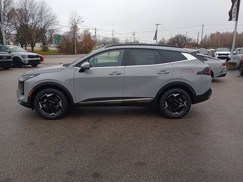 New 2026 Kia Sportage EX image 4
