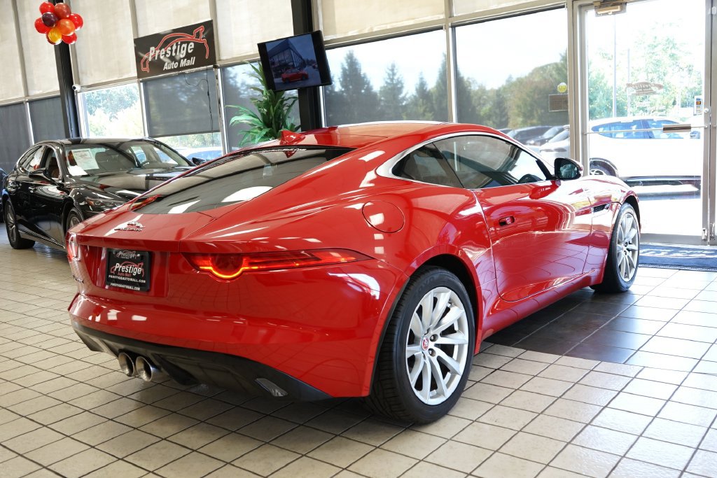 Used 2017 Jaguar F-TYPE Coupe RWD image 14