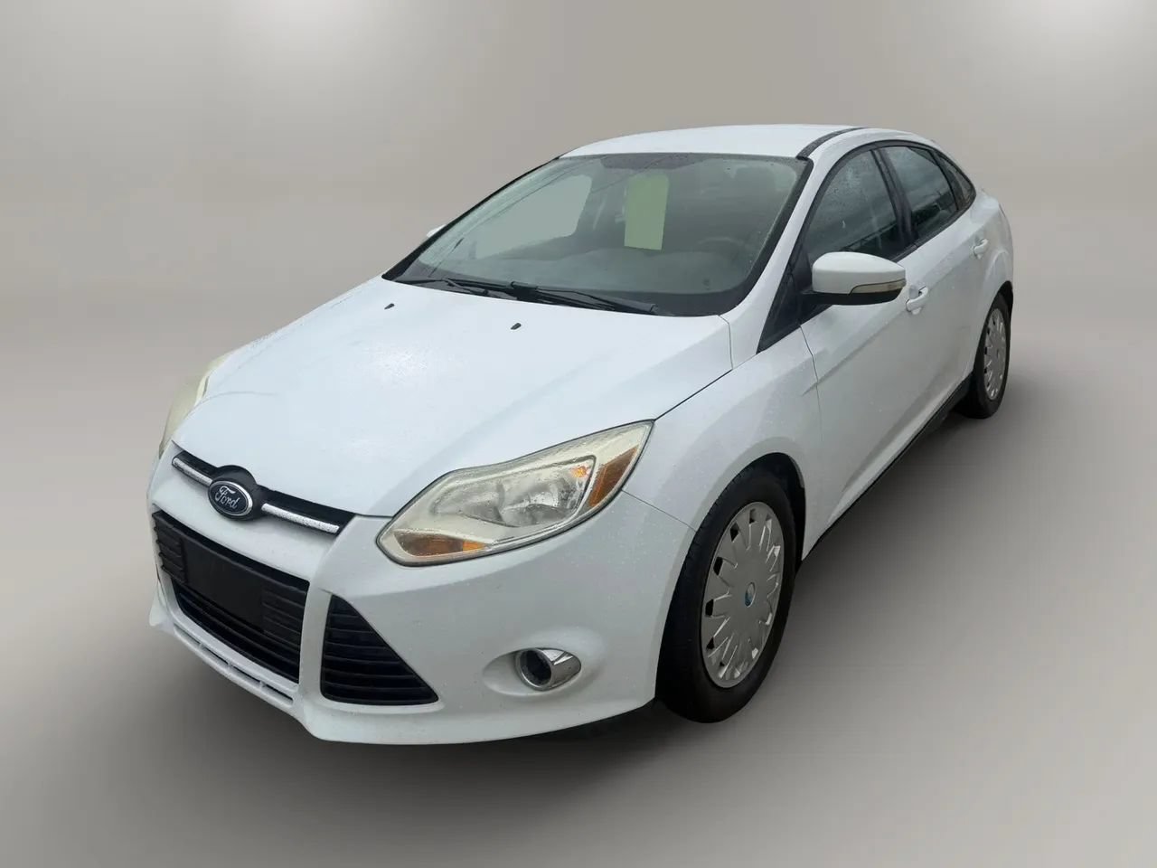 Used 2012 Ford Focus SE w/ SE Winter Pkg FWD image 3