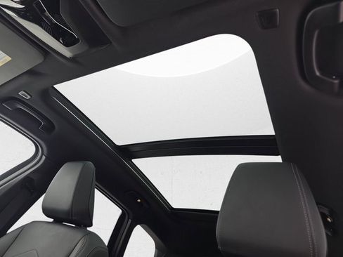 Used 2025 BMW X1 xDrive28i w/ Convenience Package image 30