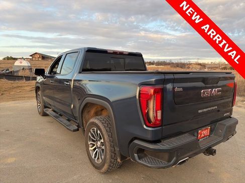 Used 2019 GMC Sierra 1500 AT4 w/ AT4 Premium Package image 5