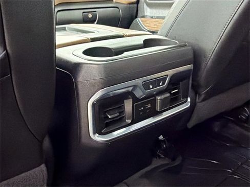 Used 2019 Chevrolet Silverado 1500 High Country image 27