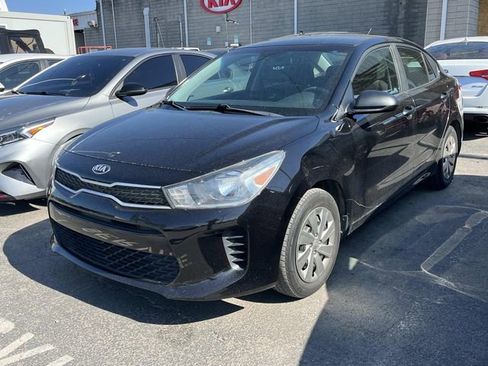 Used 2018 Kia Rio LX FWD image 3