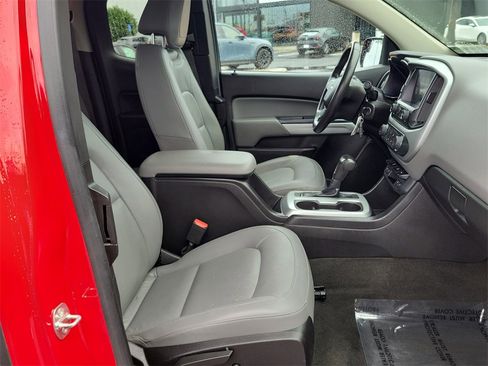 Used 2015 Chevrolet Colorado LT w/ Luxury Package image 15