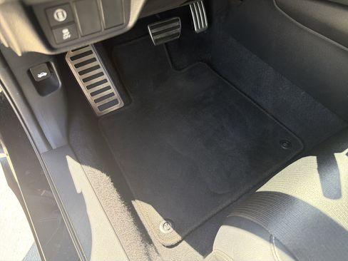 Used 2022 Honda Accord Sport image 17