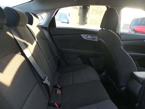 Used 2023 Kia Forte LXS image 24