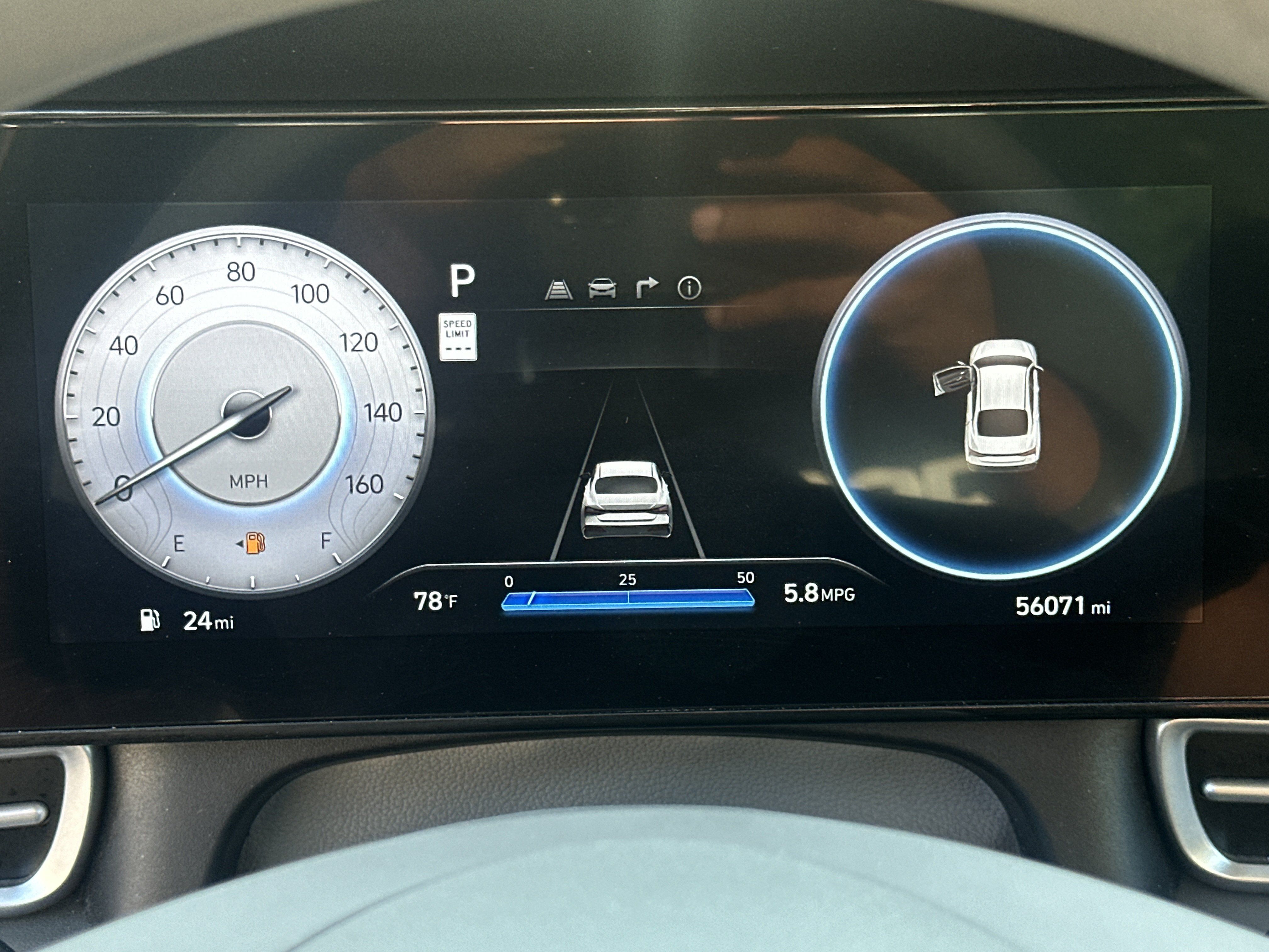 Used 2024 Hyundai Elantra SEL FWD image 26