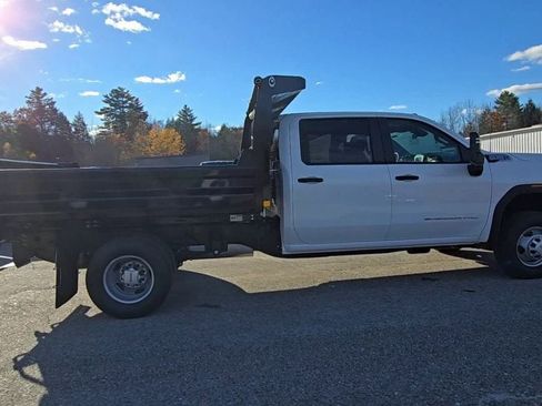 New 2025 GMC Sierra 3500 Pro w/ Convenience Package image 45