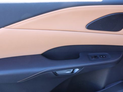 Used 2025 Lexus RX 350 FWD image 33