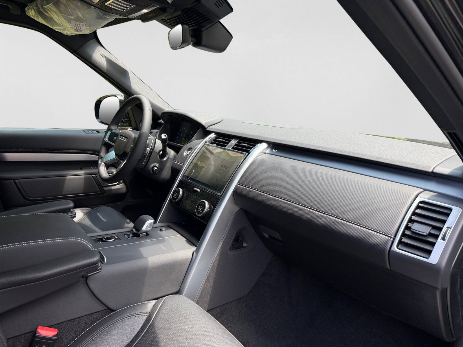 New 2026 Land Rover Discovery Dynamic SE AWD/4WD image 23