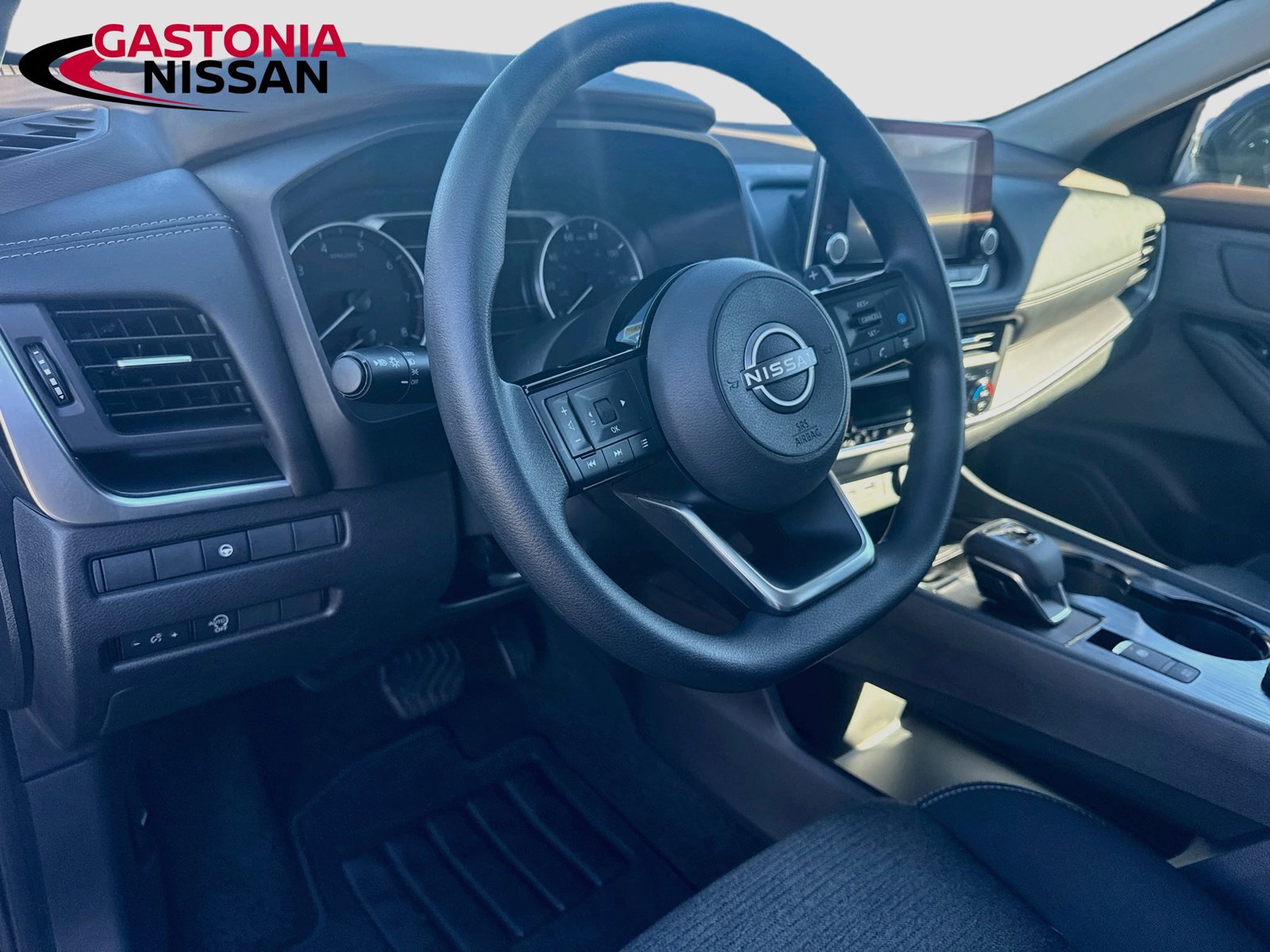 Used 2023 Nissan Rogue SV AWD/4WD image 11