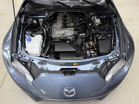 Used 2017 MAZDA MX-5 Miata RF Grand Touring RWD image 7