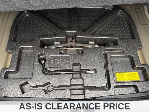 Used 2015 Toyota Camry XSE w/ Moonroof Package FWD image 18