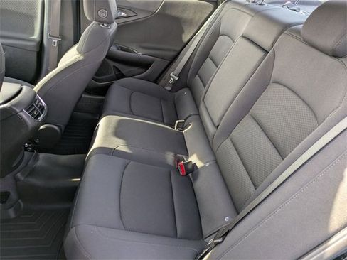 Used 2023 Chevrolet Malibu LT image 30