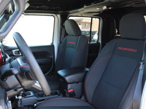 Used 2023 Jeep Gladiator Rubicon w/ Trailer Tow Package AWD/4WD image 42