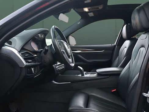 Used 2017 BMW X6 xDrive35i image 9