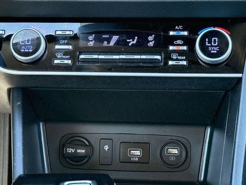 Used 2023 Hyundai Sonata Limited FWD image 25