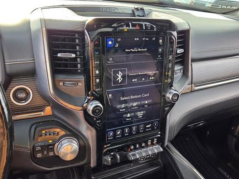 Used 2020 RAM 1500 Limited w/ Black Appearance Package AWD/4WD image 21