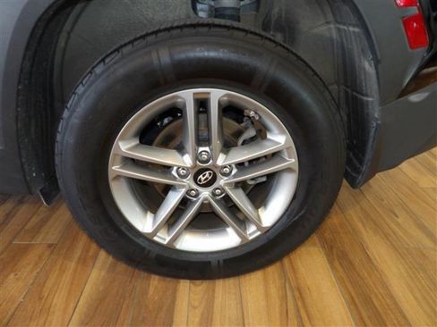 Used 2023 Hyundai Tucson SEL image 9