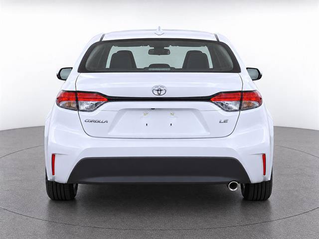 Used 2024 Toyota Corolla LE FWD image 4
