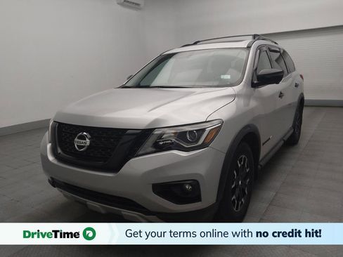 Used 2019 Nissan Pathfinder SL FWD image 1