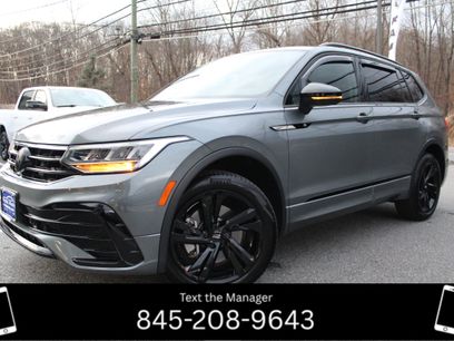 Used 2024 Volkswagen Tiguan SE R-Line