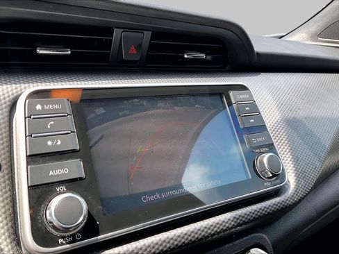 Used 2019 Nissan Kicks SV FWD image 25
