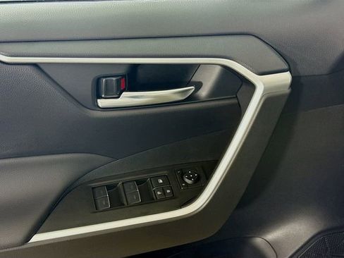 New 2025 Toyota RAV4 XLE image 17