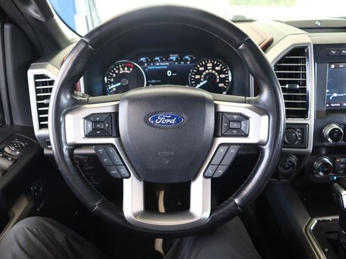 Used 2019 Ford F150 Platinum w/ Equipment Group 701A Luxury AWD/4WD image 54