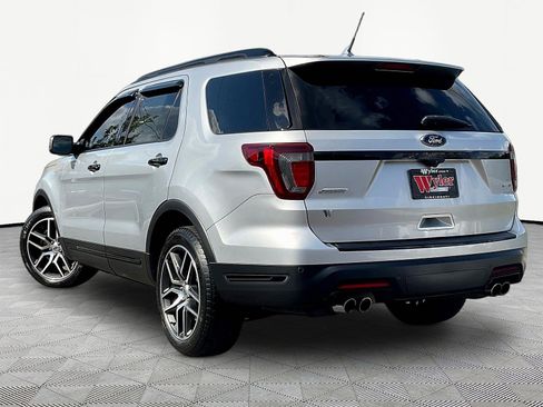Used 2018 Ford Explorer Sport w/ Equipment Group 401A AWD/4WD image 4