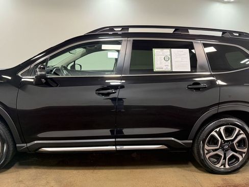 Used 2023 Subaru Ascent Limited AWD/4WD image 30