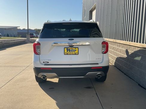 Used 2023 Ford Explorer Limited w/ Equipment Group 301A image 5