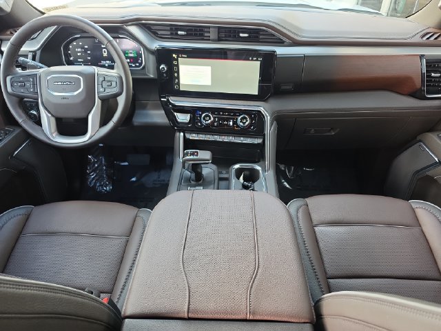 Certified 2026 GMC Sierra 1500 Denali w/ Denali Reserve Package AWD/4WD image 12