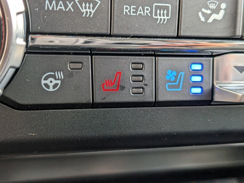 Certified 2026 Ford F250 Lariat w/ Black Appearance Package image 26