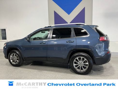 Used 2020 Jeep Cherokee Latitude Plus AWD/4WD image 7