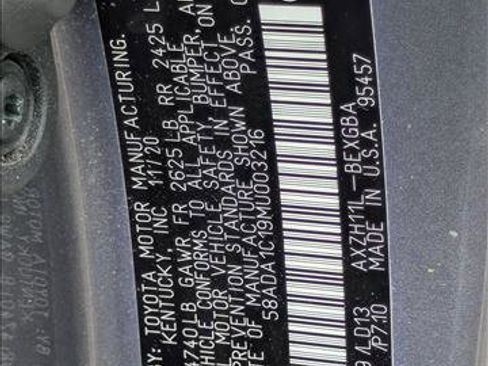 Used 2021 Lexus ES 300h w/ Premium Package FWD image 17